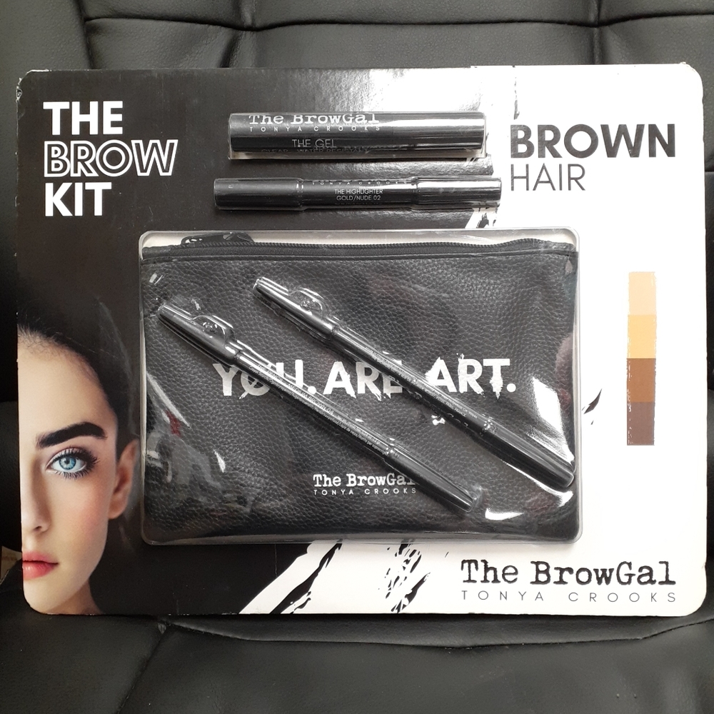 COPY - The Brow Kit by The BrowGal Tonya Crooks for Brown Hair - New in Packagi…